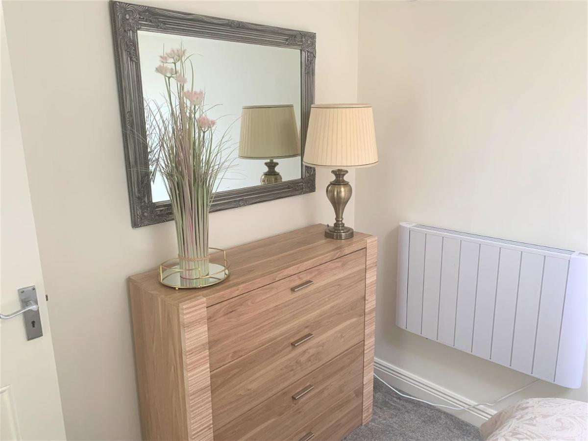 Naas 2 Bedroom Back Garden Escape Экстерьер фото
