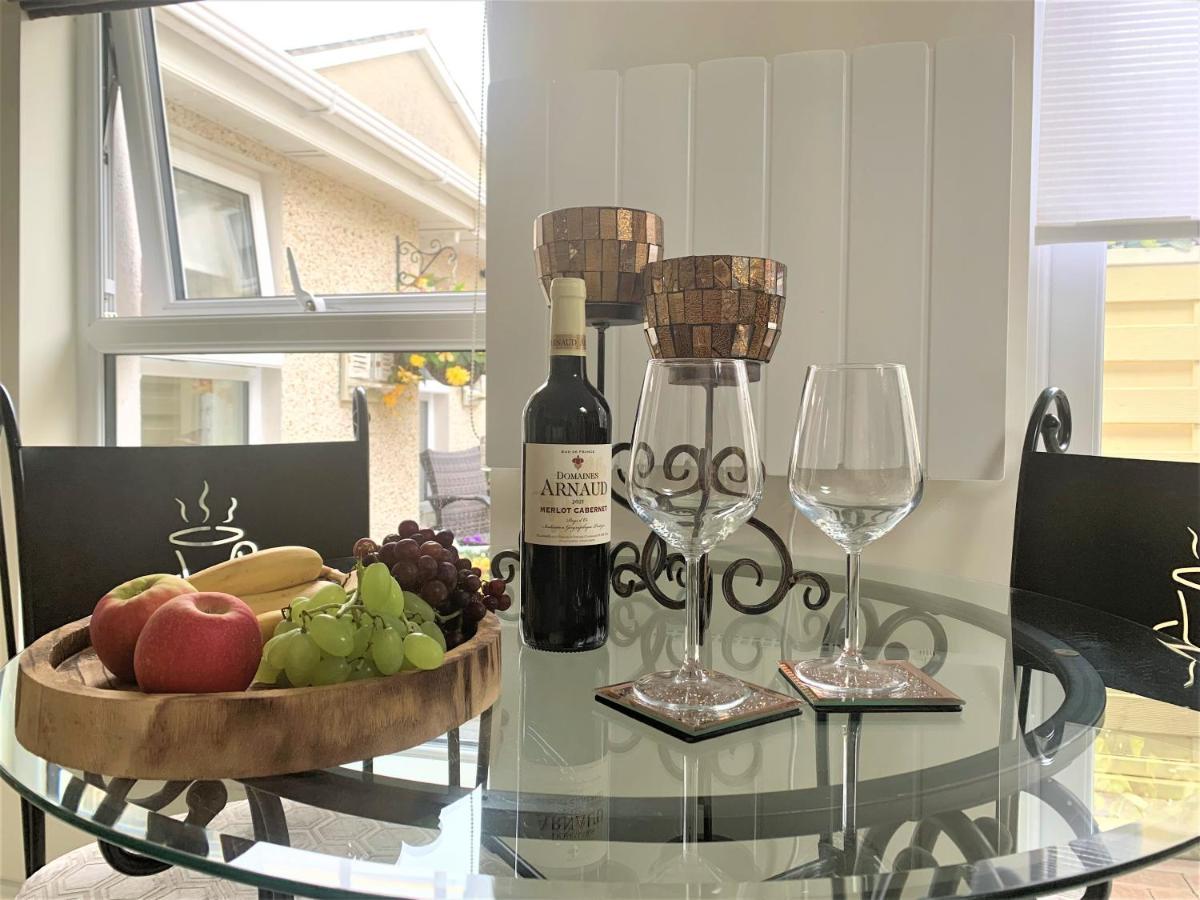 Naas 2 Bedroom Back Garden Escape Экстерьер фото