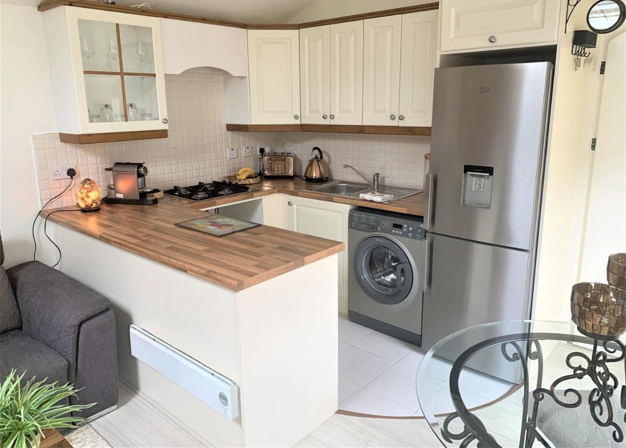 Naas 2 Bedroom Back Garden Escape Экстерьер фото